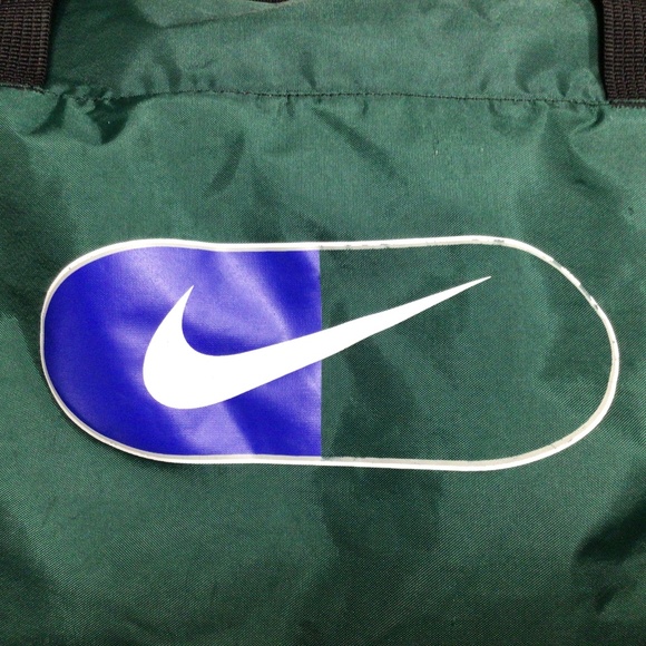 Vintage Nike gym bag - Picture 14 of 16